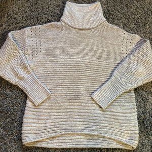 Simply Vera Gray Sweater